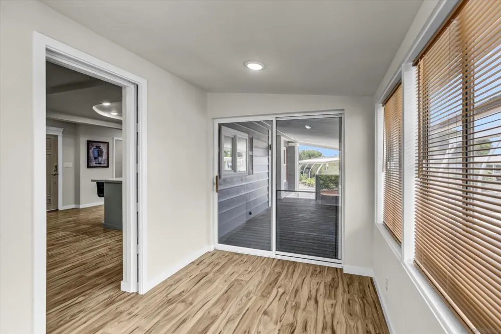 275 S Worthington St #123 Spring Valley, CA 91977