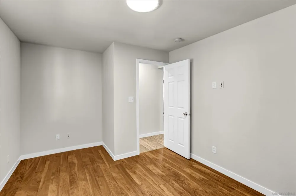 275 S Worthington St #123 Spring Valley, CA 91977