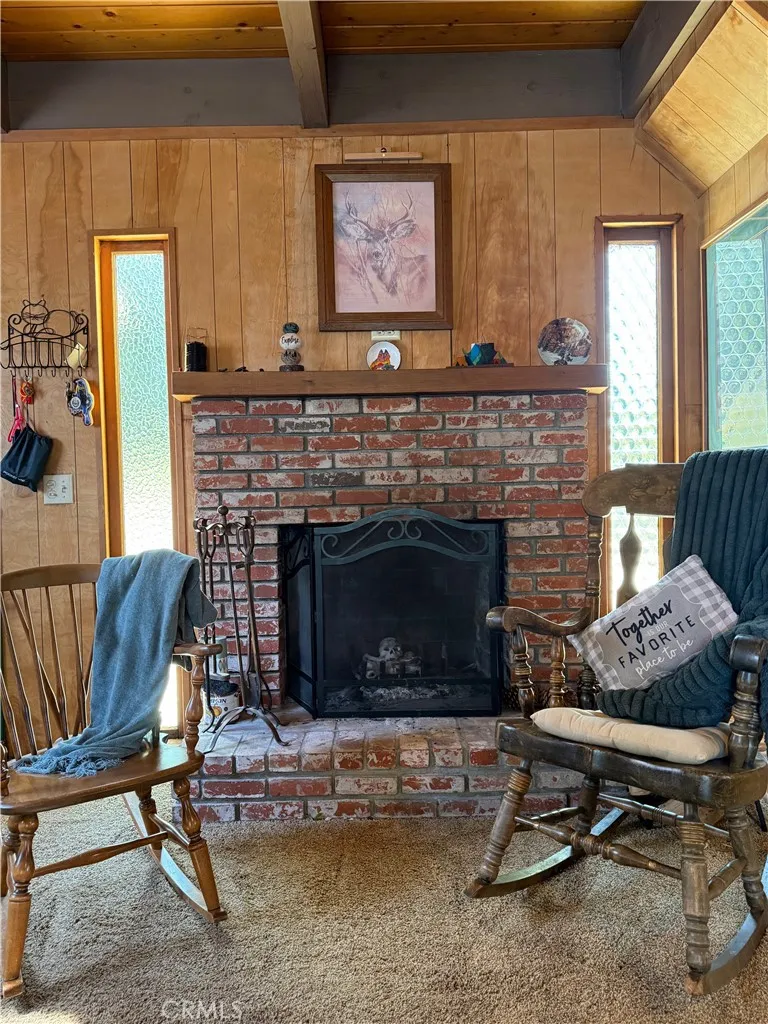 785 County (AROSA) Drive Crestline, CA 92325