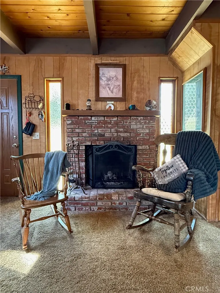 785 County (AROSA) Drive Crestline, CA 92325