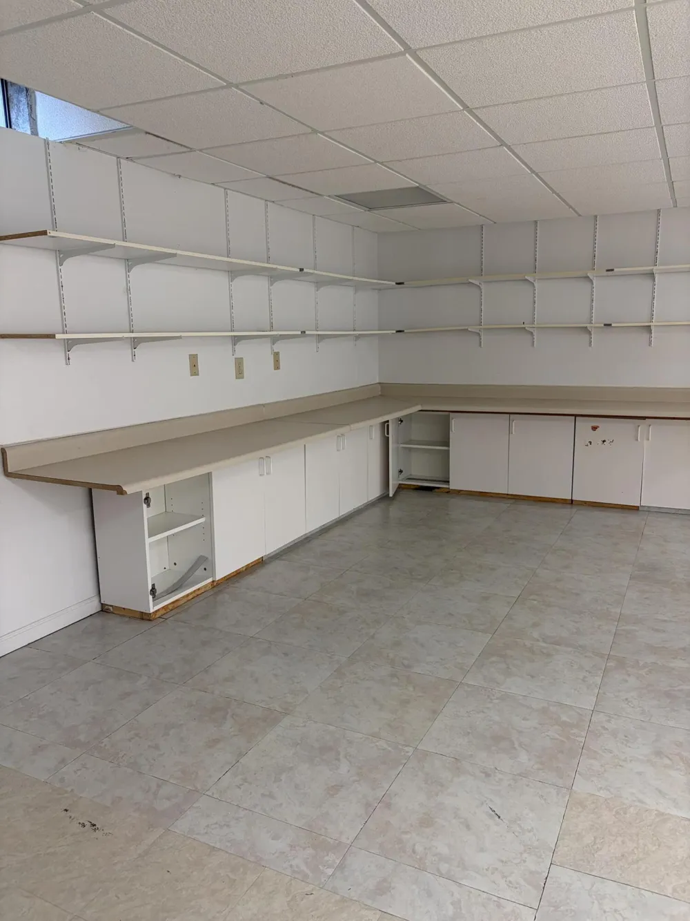 4101 Rolling Meadow Lane Ypsilanti, MI 48197