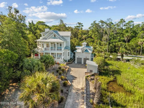 1 Boathouse Tract