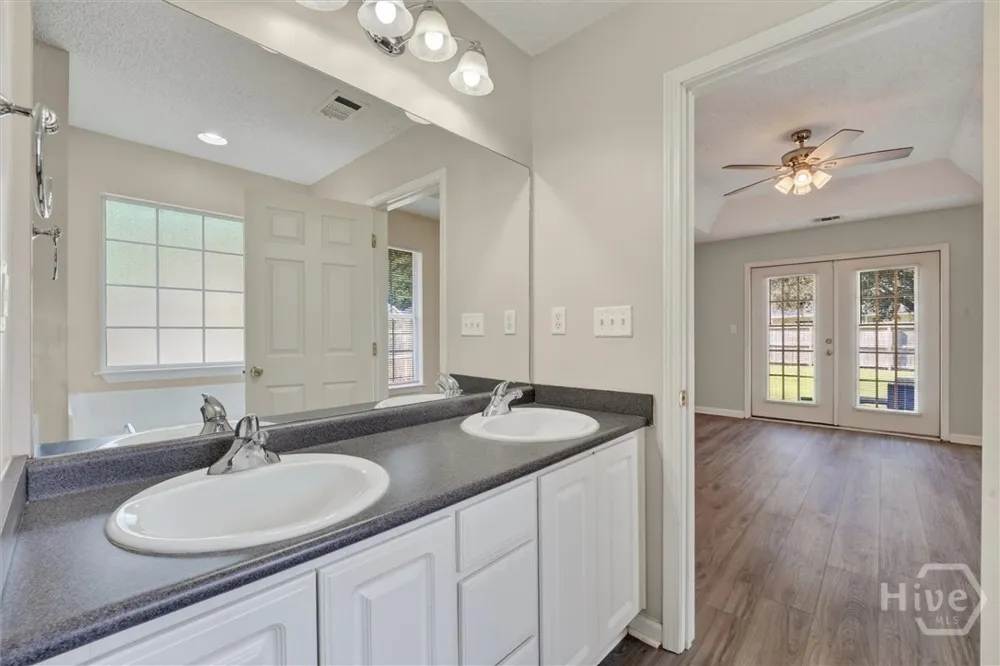 100 Dimick Drive Richmond Hill, GA 31324
