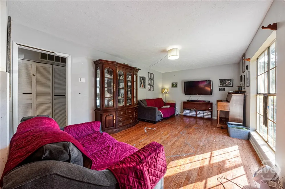 340 Roberts Road Athens, GA 30606