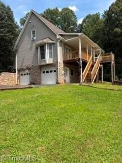 7620 Grapevine Road Lewisville, NC 27023