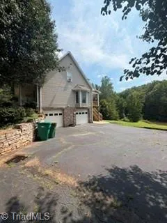 7620 Grapevine Road Lewisville, NC 27023