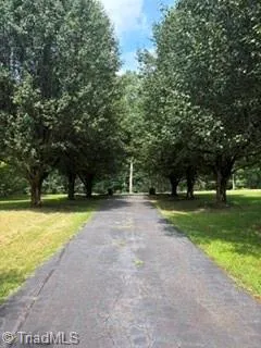 7620 Grapevine Road Lewisville, NC 27023