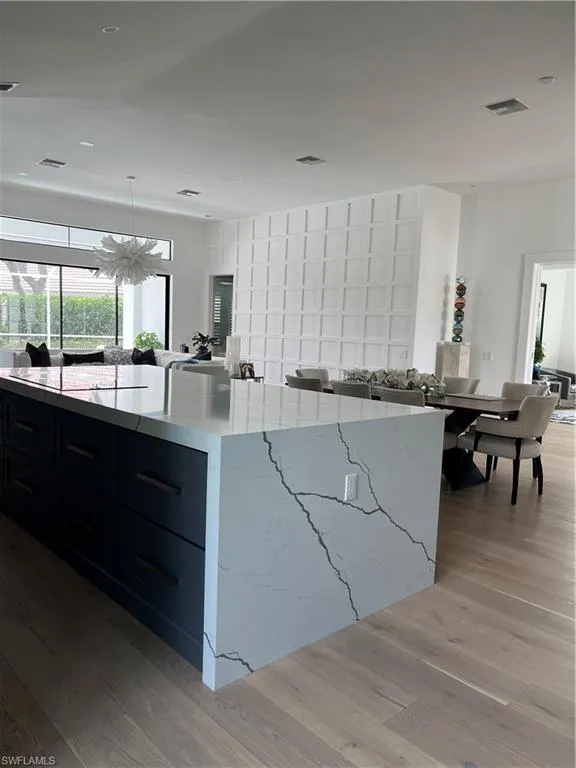 1846 Pondside Lane Naples, FL 34109