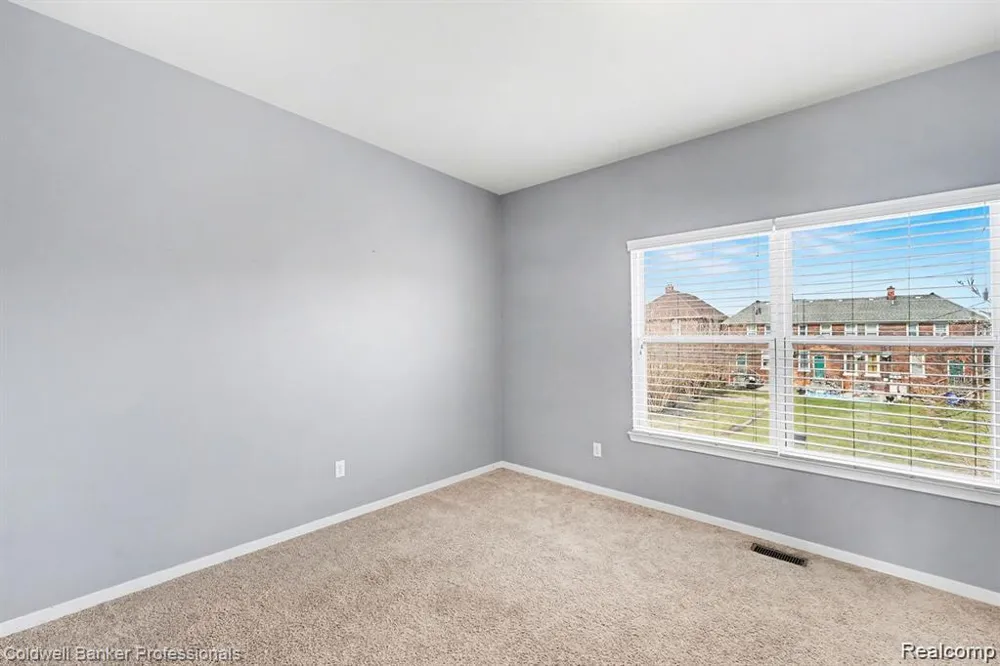 273 E Palmer Street Detroit City, MI 48202