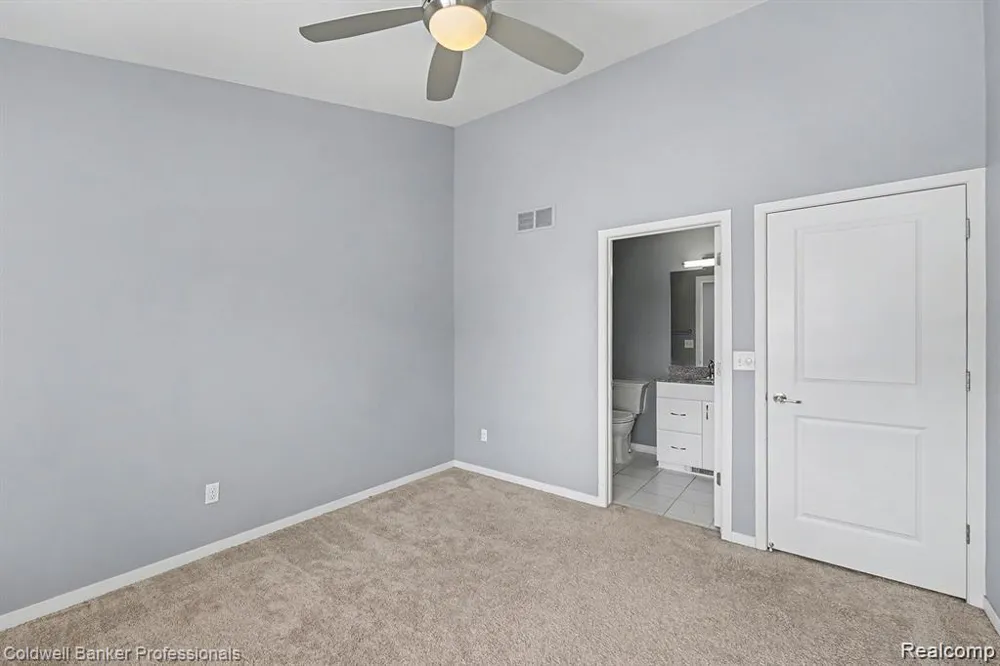 273 E Palmer Street Detroit City, MI 48202