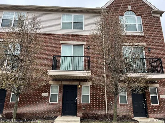 273 E Palmer Street Detroit City, MI 48202
