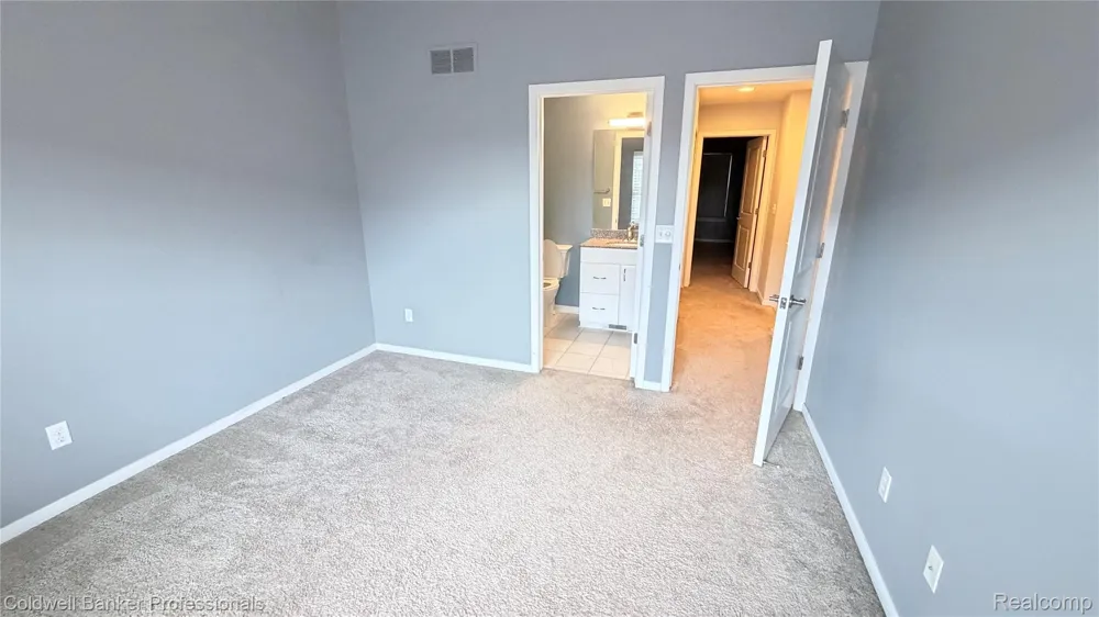 273 E Palmer Street Detroit City, MI 48202