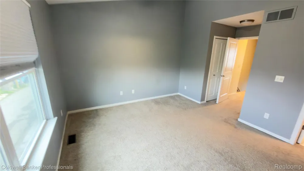 273 E Palmer Street Detroit City, MI 48202