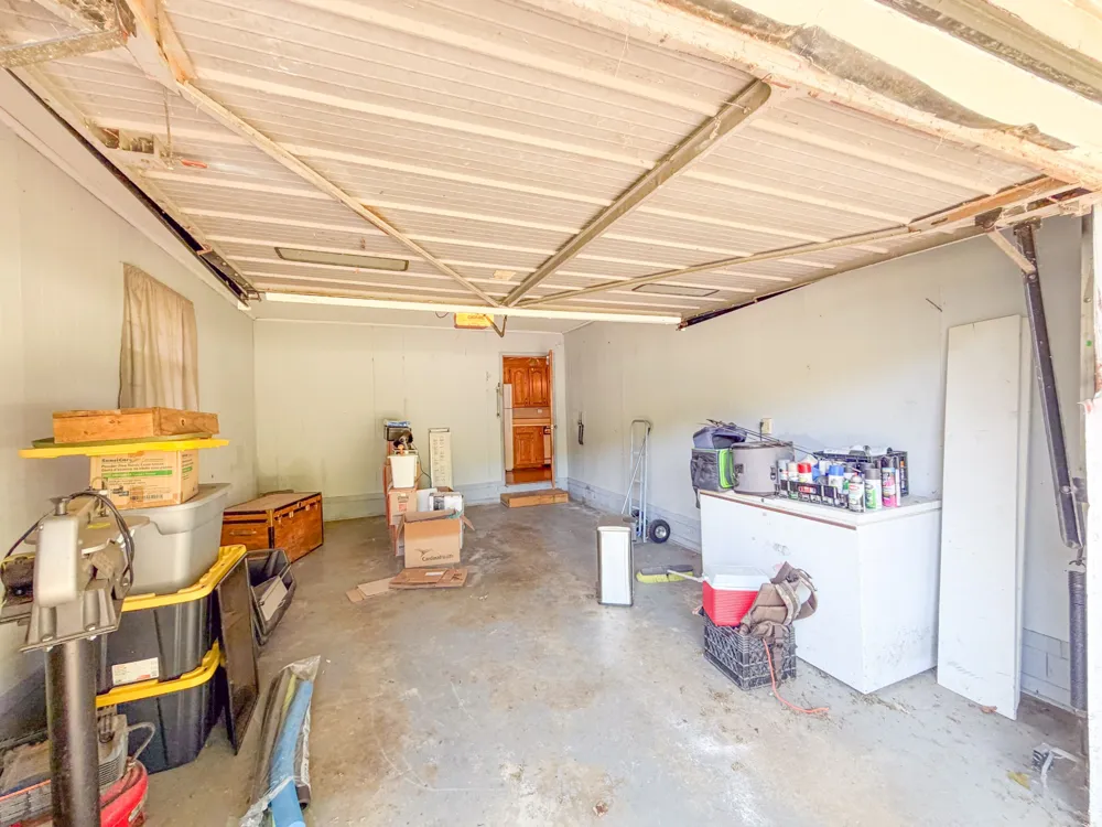 2709 Columbia Hwy Pulaski, TN 38478