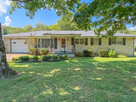 2709 Columbia Hwy