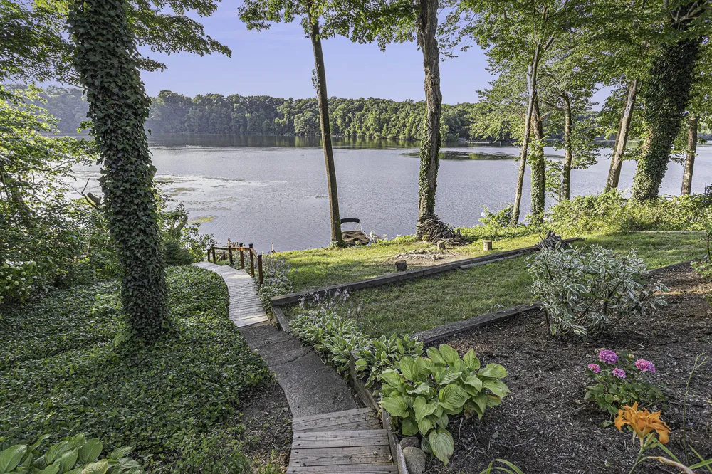 3849 Maple Lane Berrien Township, MI 49103