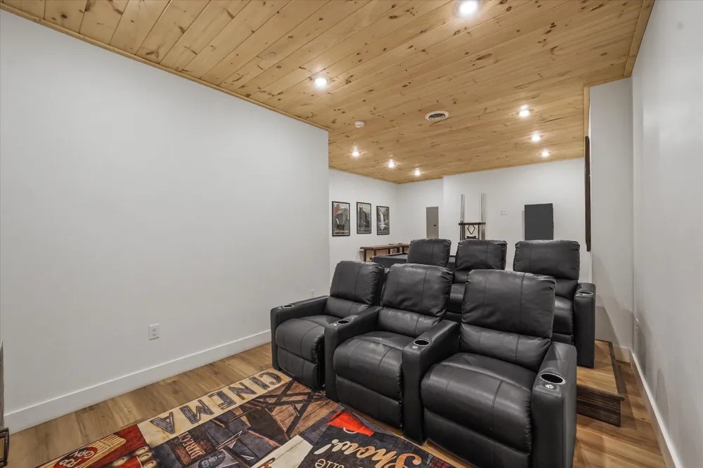 511 New Venture Way Way #36 Sevierville, TN 37876