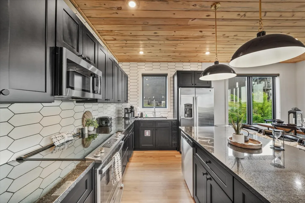 511 New Venture Way Way #36 Sevierville, TN 37876