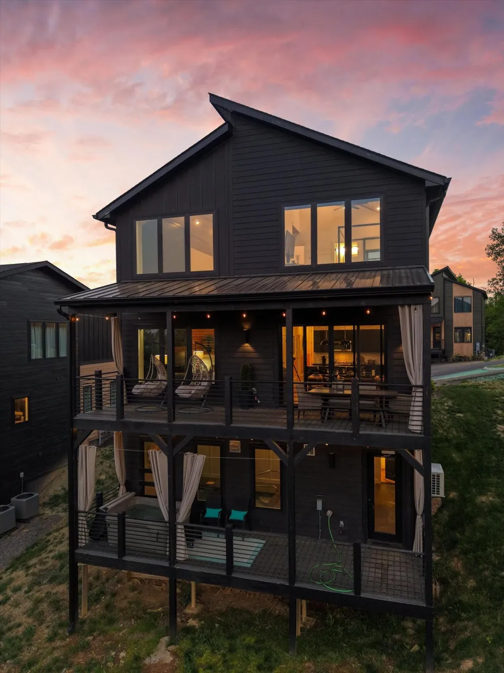 511 New Venture Way Way #36 Sevierville, TN 37876