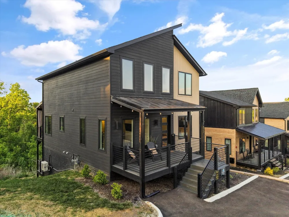 511 New Venture Way Way #36 Sevierville, TN 37876