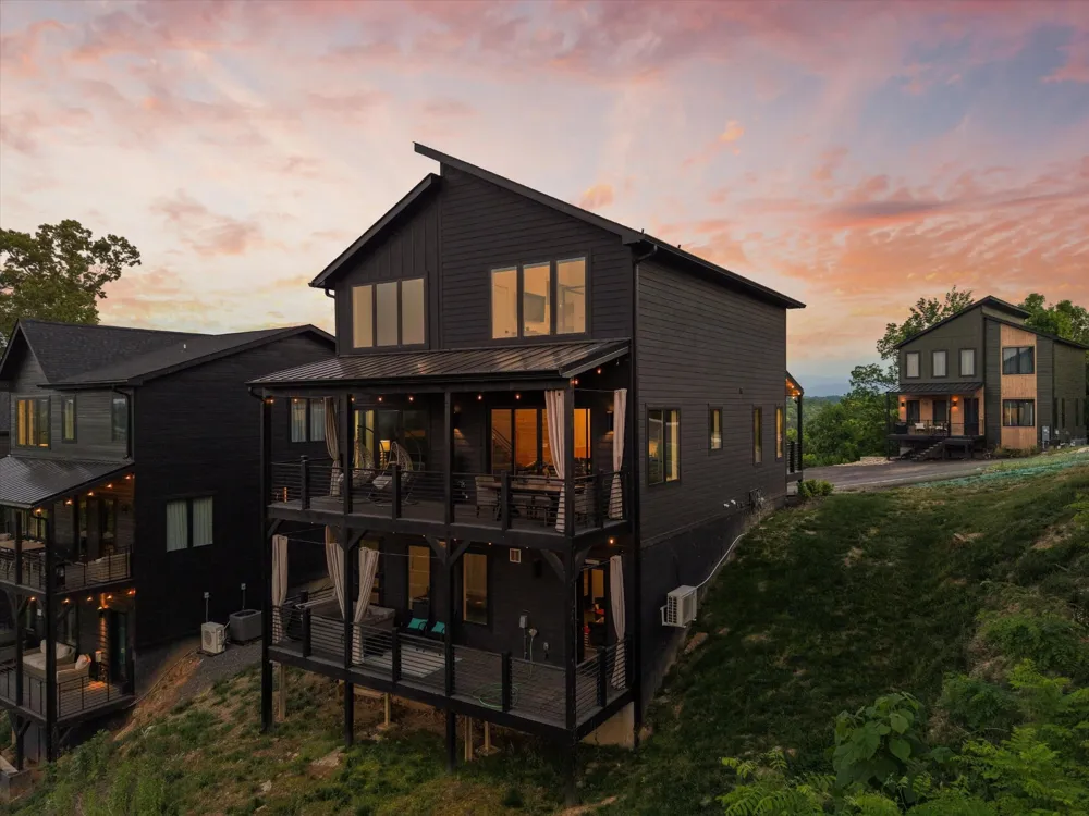 511 New Venture Way Way #36 Sevierville, TN 37876