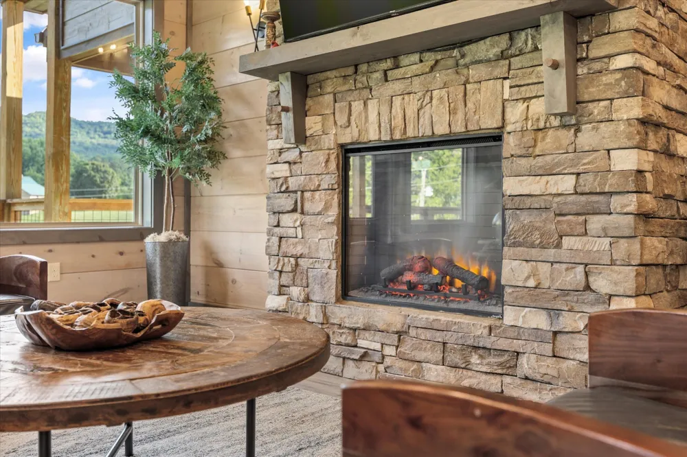 3598 Sugar Tree Drive Sevierville, TN 37862