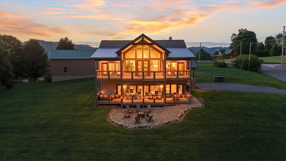 3598 Sugar Tree Drive Sevierville, TN 37862