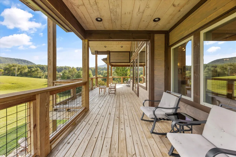 3598 Sugar Tree Drive Sevierville, TN 37862