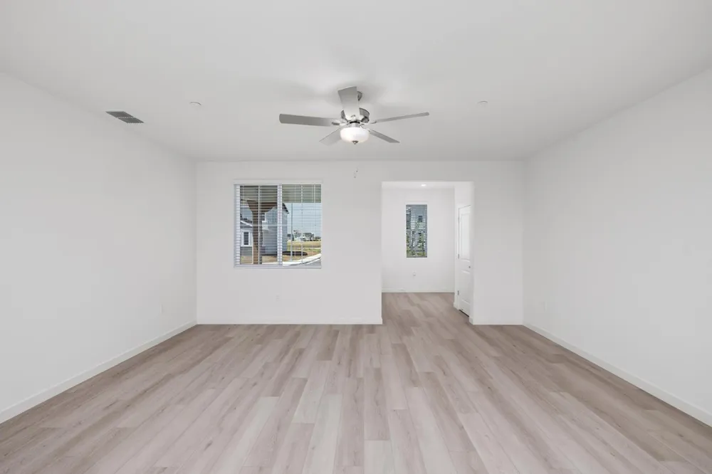 624 Darlington Way Patterson, CA 95363