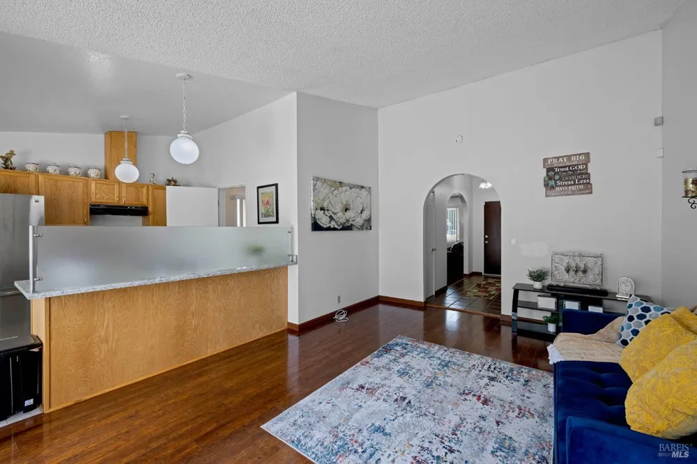 2924 Redwood Drive Fairfield, CA 94533