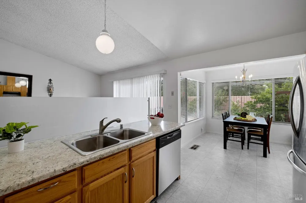 2924 Redwood Drive Fairfield, CA 94533