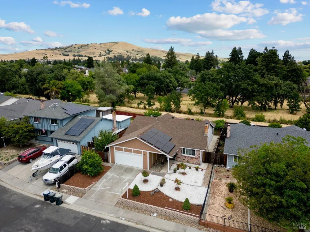 2924 Redwood Drive Fairfield, CA 94533