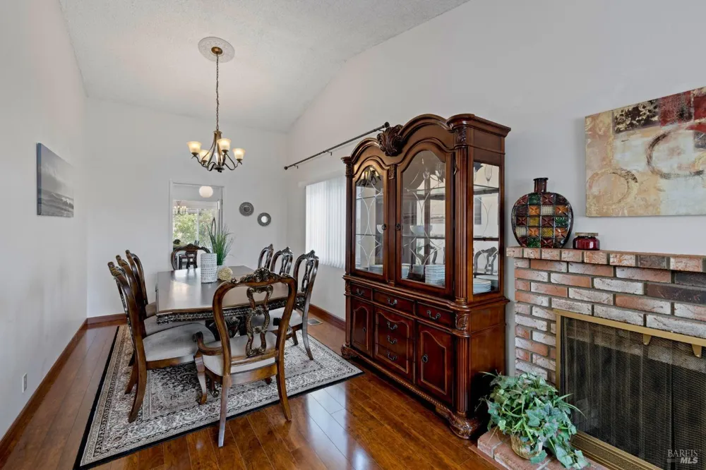 2924 Redwood Drive Fairfield, CA 94533