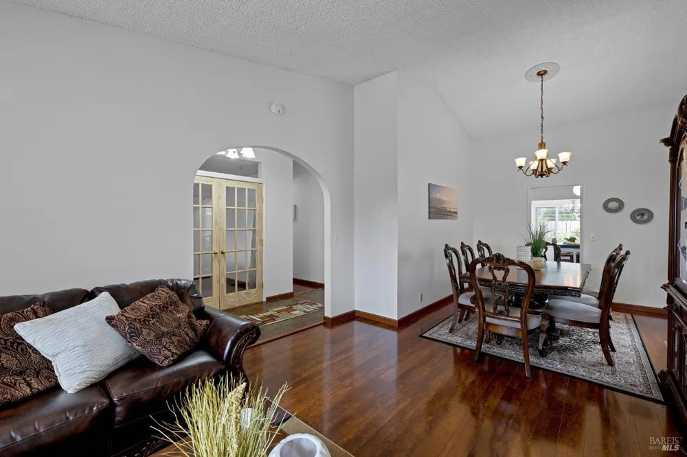 2924 Redwood Drive Fairfield, CA 94533