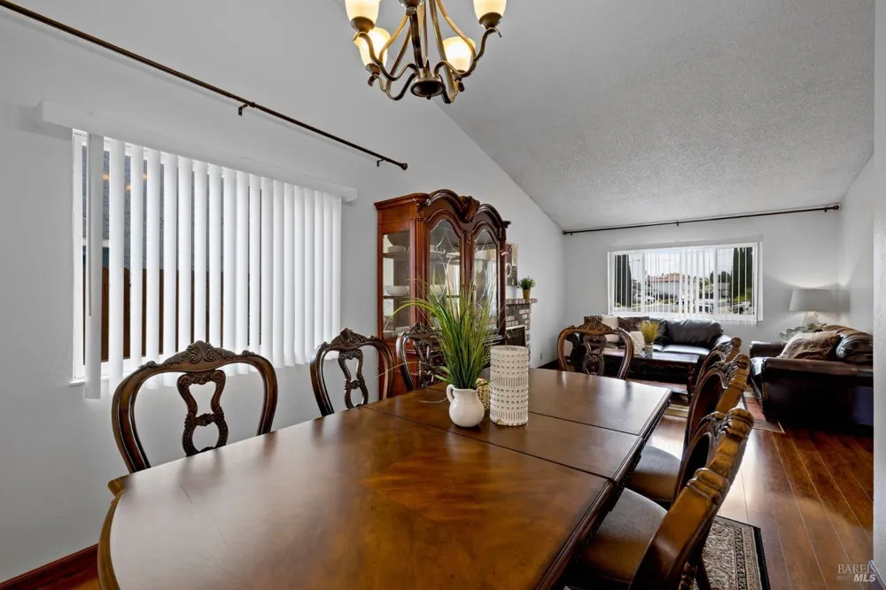 2924 Redwood Drive Fairfield, CA 94533