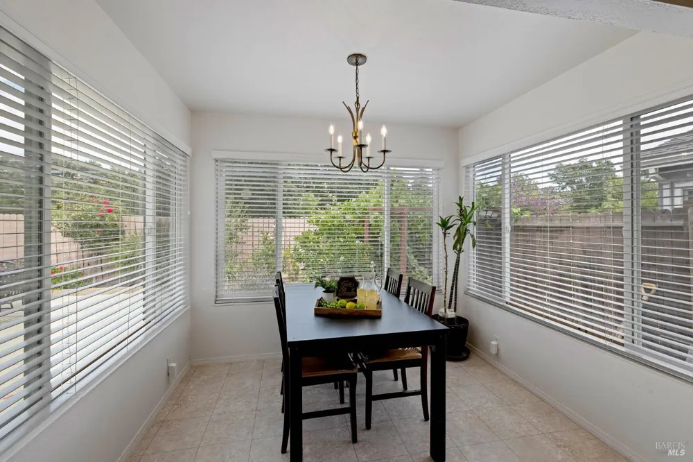 2924 Redwood Drive Fairfield, CA 94533