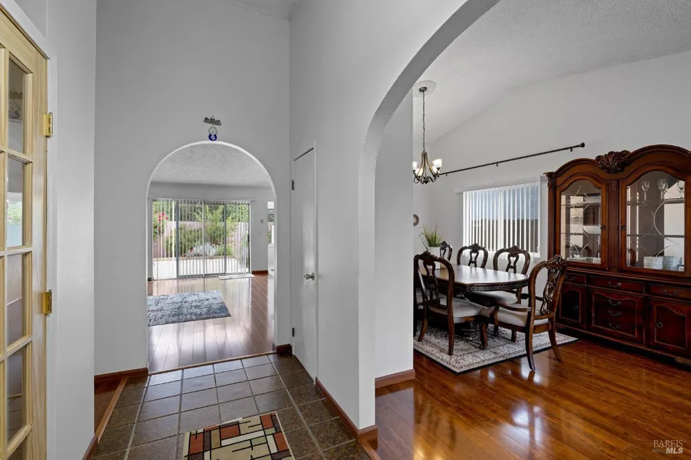 2924 Redwood Drive Fairfield, CA 94533