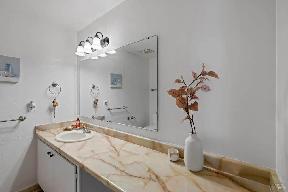 2924 Redwood Drive Fairfield, CA 94533