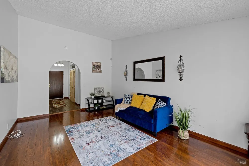 2924 Redwood Drive Fairfield, CA 94533