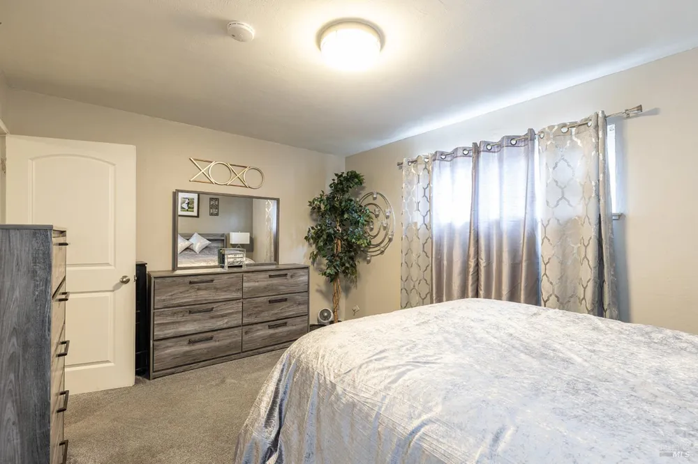308 S Mcdowell Boulevard Petaluma, CA 94954