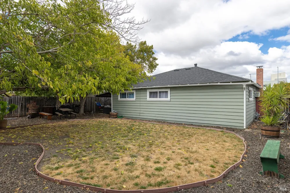 308 S Mcdowell Boulevard Petaluma, CA 94954