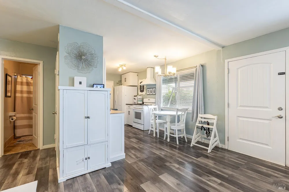 308 S Mcdowell Boulevard Petaluma, CA 94954