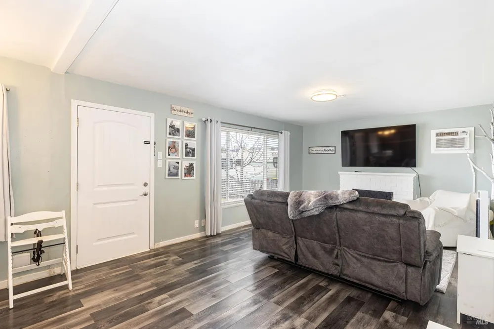 308 S Mcdowell Boulevard Petaluma, CA 94954