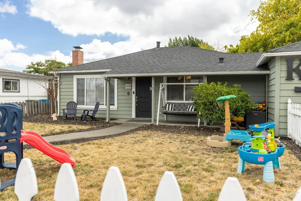 308 S Mcdowell Boulevard Petaluma, CA 94954
