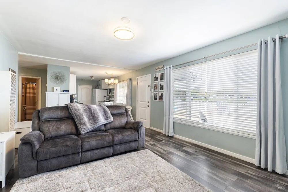 308 S Mcdowell Boulevard Petaluma, CA 94954