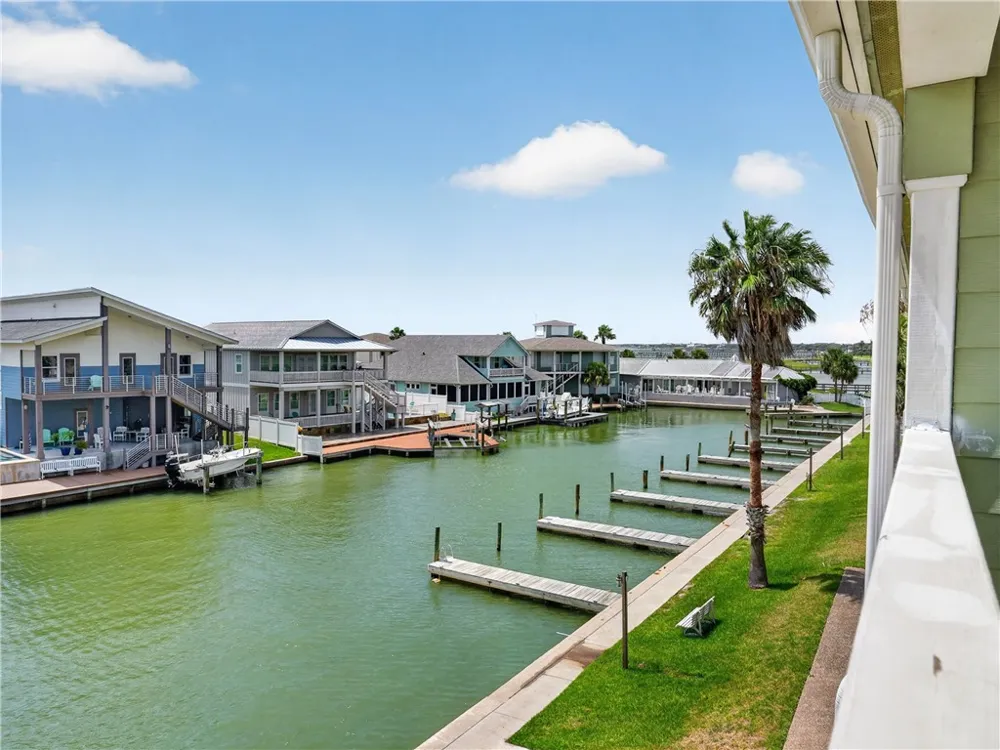 2290 Fulton Beach Rd #319 Rockport, TX 78382