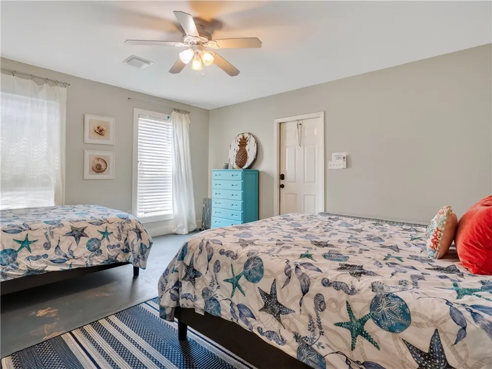 20 Flamingo Rockport, TX 78382