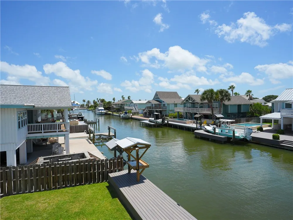 20 Flamingo Rockport, TX 78382