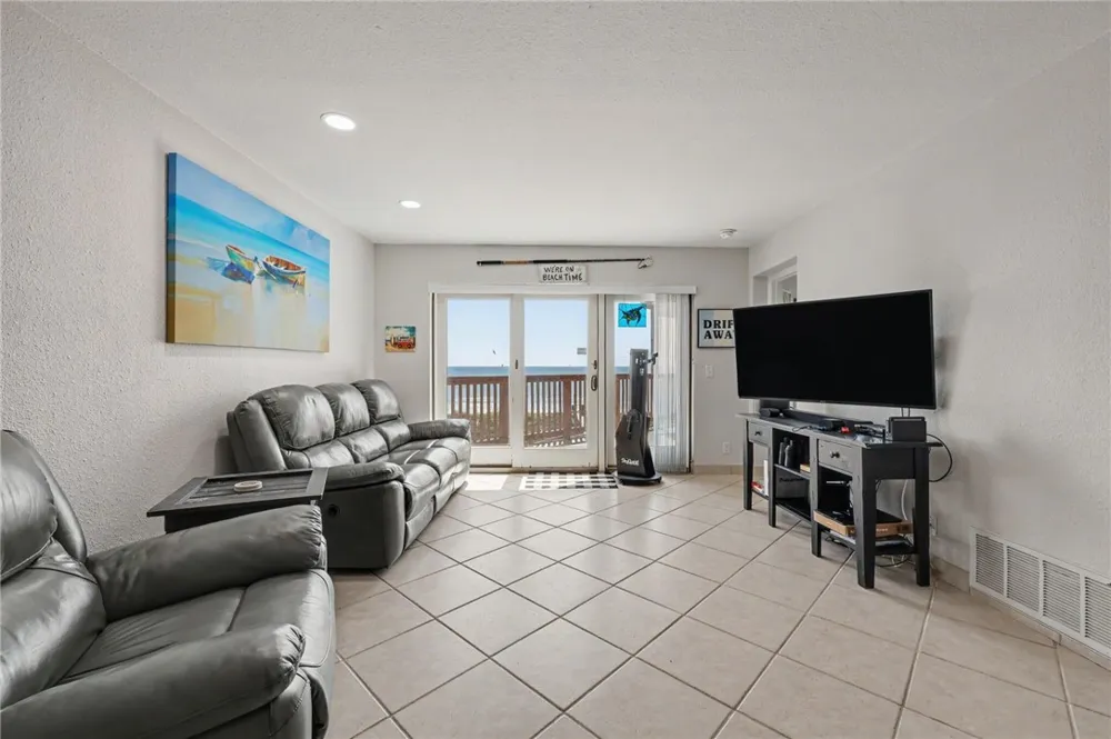5973 State Highway 361 #436 Port Aransas, TX 78373