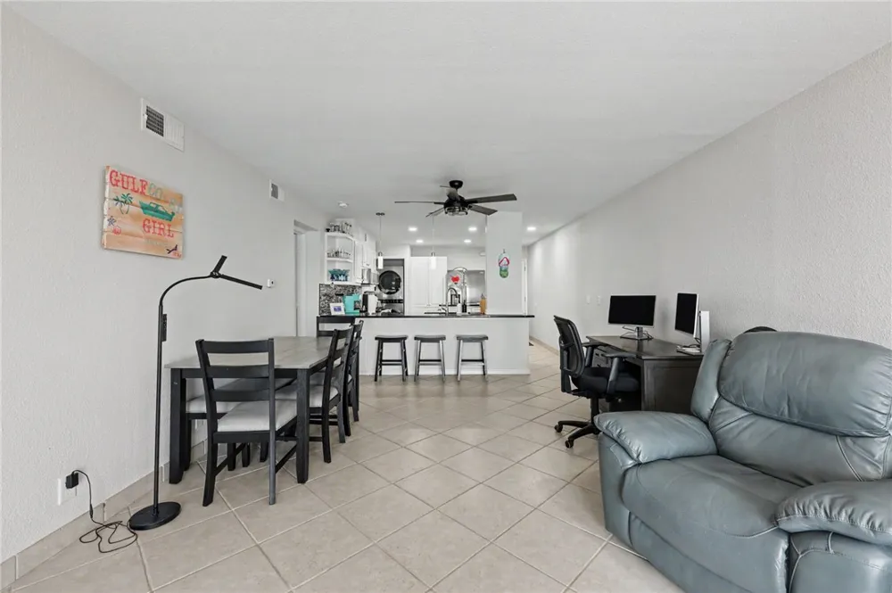 5973 State Highway 361 #436 Port Aransas, TX 78373